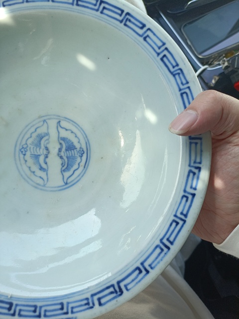 古玩陶瓷清中期嘉道青花花卉紋折沿碗拍賣,當前價格3888元