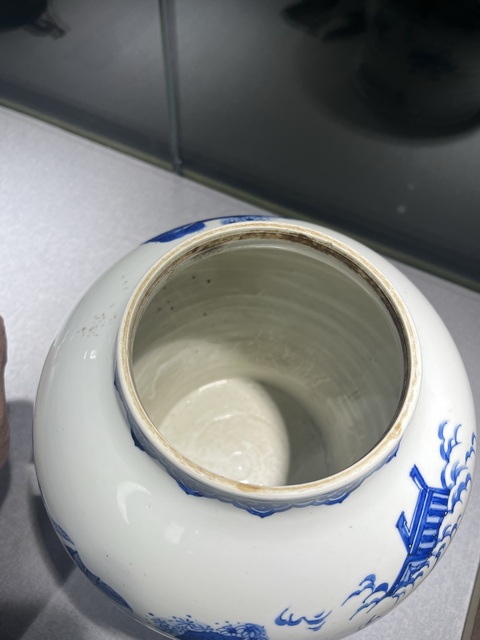古玩陶瓷人物紋青花將軍罐真品鑒賞圖