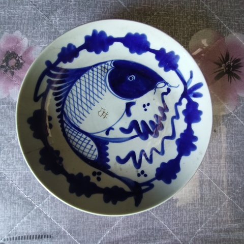 古玩陶瓷魚藻紋青花盤真品鑒賞圖