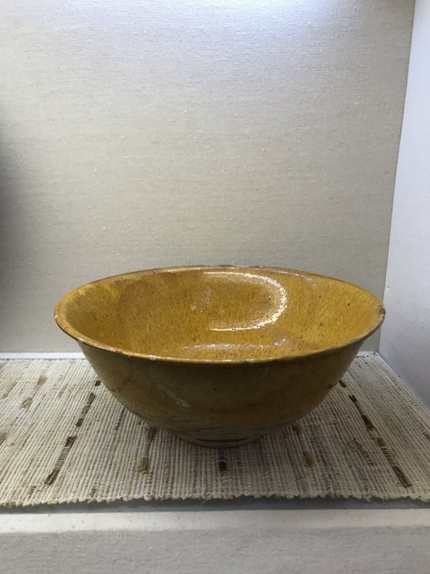 古玩陶瓷遼代黃釉大碗真品鑒賞圖