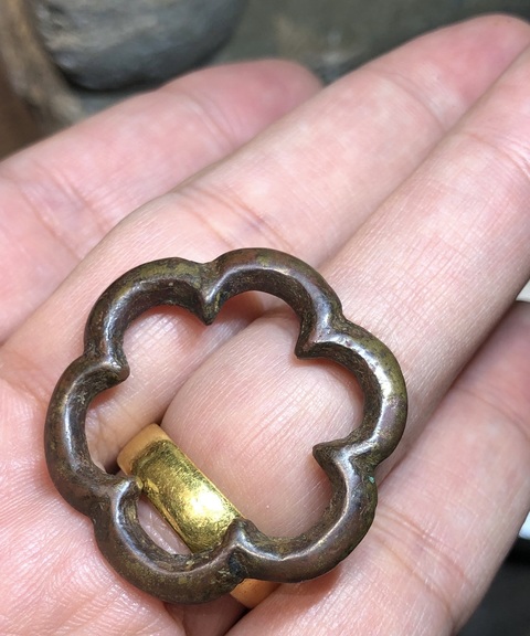 古玩銅器海棠巾環真品鑒賞圖