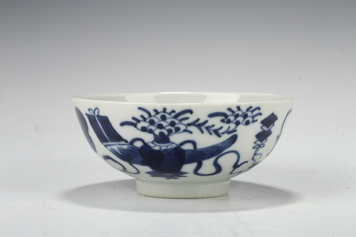 古玩陶瓷晚清·青花博古雜寶紋碗真品鑒賞圖