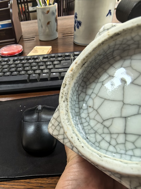 古玩陶瓷哥窯琮式瓶真品鑒賞圖
