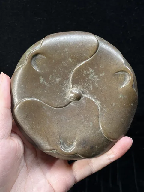 古玩銅器爐子真品鑒賞圖
