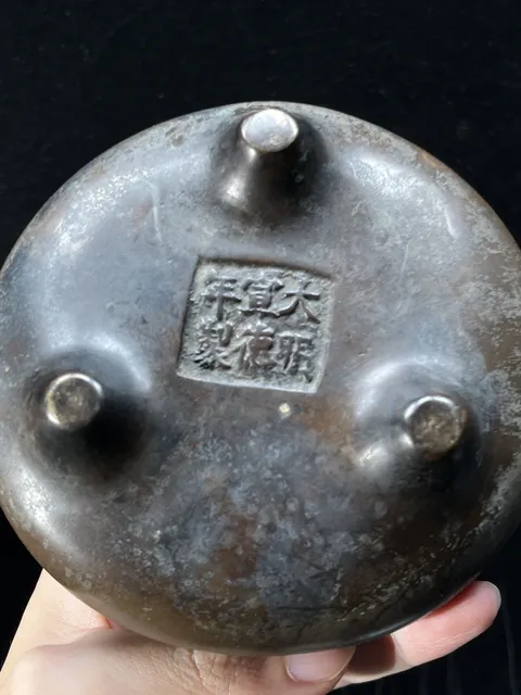 古玩銅器爐子真品鑒賞圖