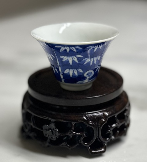 古玩陶瓷青花竹紋杯真品鑒賞圖