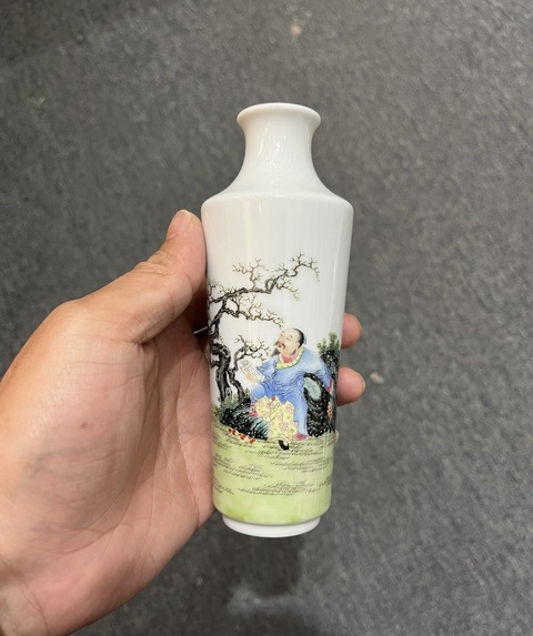 古玩陶瓷粉彩瓶真品鑒賞圖