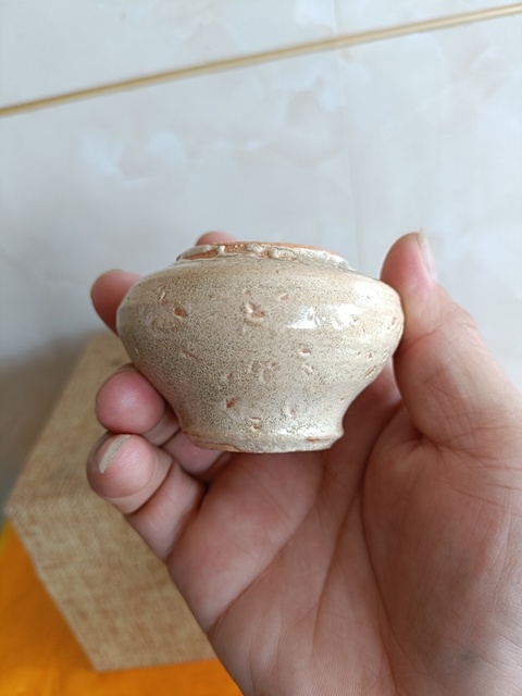 古玩陶瓷元龍泉蓋罐真品鑒賞圖
