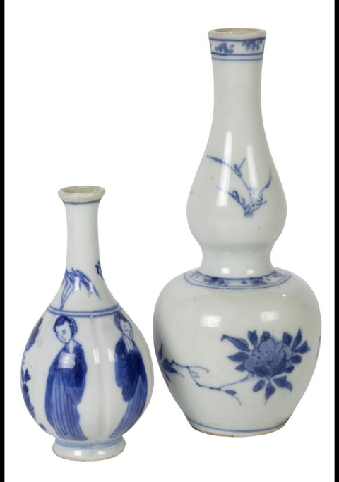 古玩陶瓷洞石花卉紋青花葫蘆瓶真品鑒賞圖