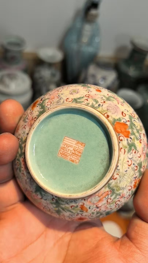 古玩陶瓷粉彩百花紋博古印盒真品鑒賞圖