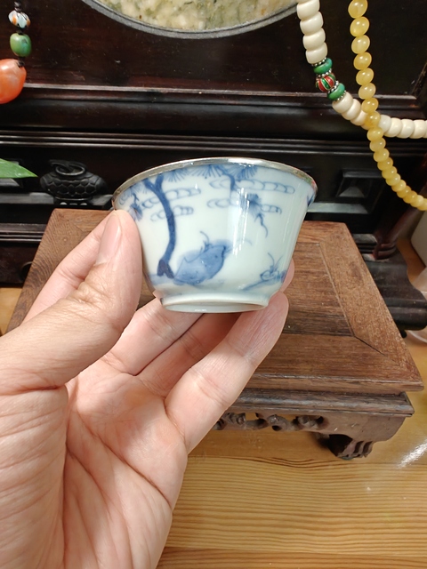 古玩陶瓷青花人物紋杯真品鑒賞圖