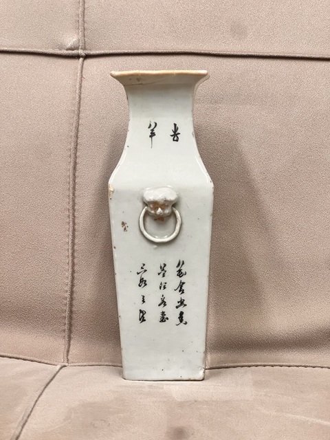 古玩陶瓷油粉彩人物故事紋四方瓶真品鑒賞圖