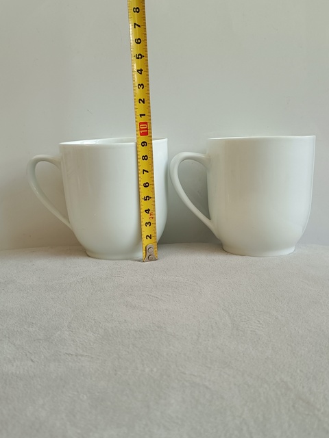 古玩陶瓷粉彩山水紋手把杯真品鑒賞圖