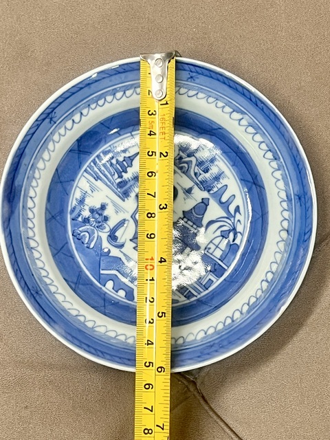 古玩陶瓷青花山水人物紋折沿盤真品鑒賞圖