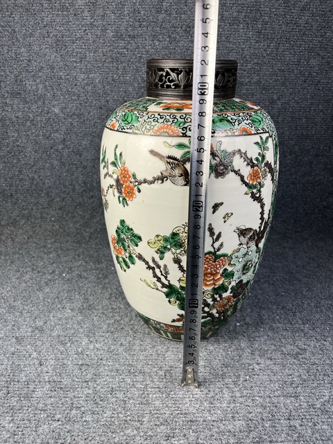 古玩陶瓷五彩開窗花鳥紋蘿卜罐拍賣，當前價格8688元