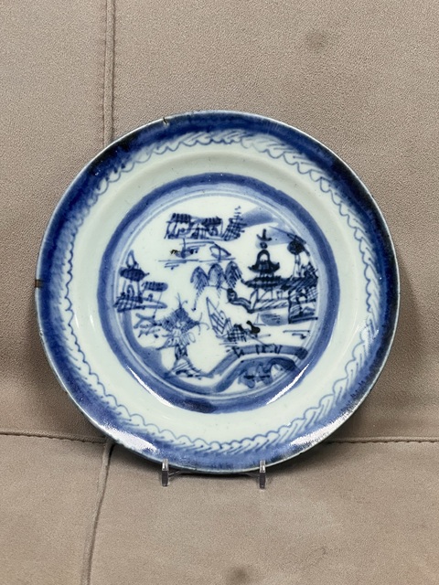 古玩陶瓷清中晚 青花山水人物紋折沿盤拍賣，當前價格299元