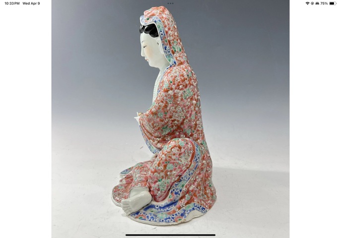 古玩陶瓷觀音塑像真品鑒賞圖