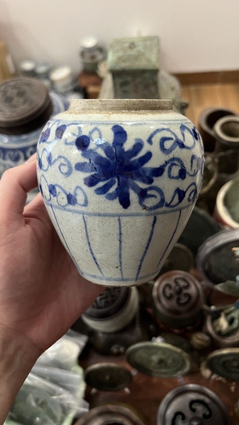 古玩陶瓷青花罐真品鑒賞圖