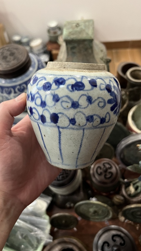 古玩陶瓷青花罐真品鑒賞圖