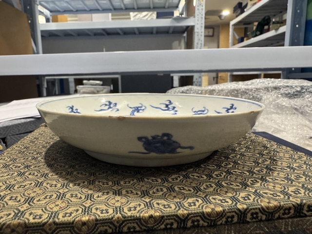 古玩陶瓷龍紋盤真品鑒賞圖