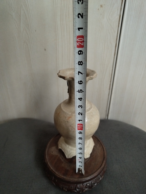 古玩陶瓷青白釉花口瓶拍賣,當(dāng)前價(jià)格1600元