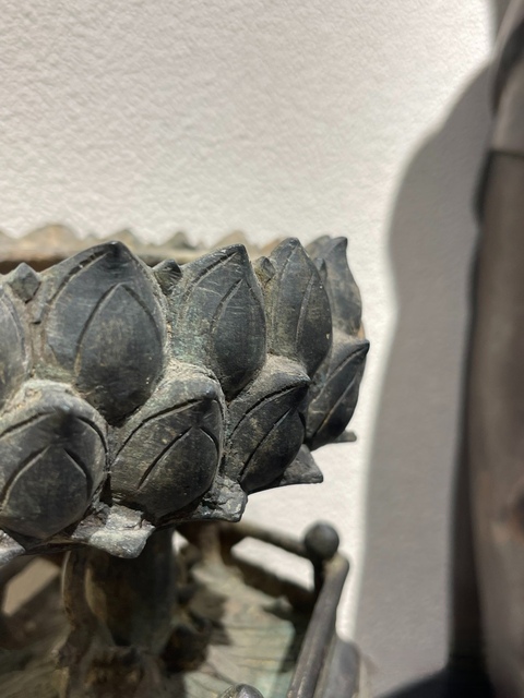 古玩銅器佛座真品鑒賞圖