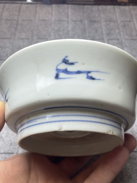 古玩陶瓷日本明治青花龍紋盤真品鑒賞圖