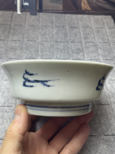 古玩陶瓷日本明治青花龍紋盤真品鑒賞圖