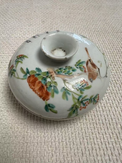 古玩陶瓷晚清淺降彩花鳥調(diào)色盒真品鑒賞圖