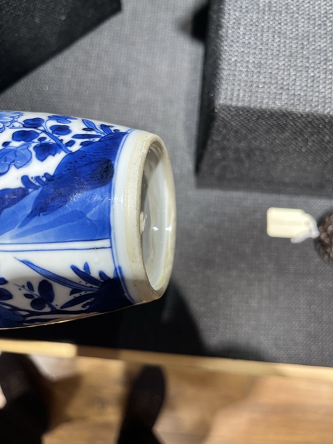 古玩陶瓷花卉紋青花罐真品鑒賞圖