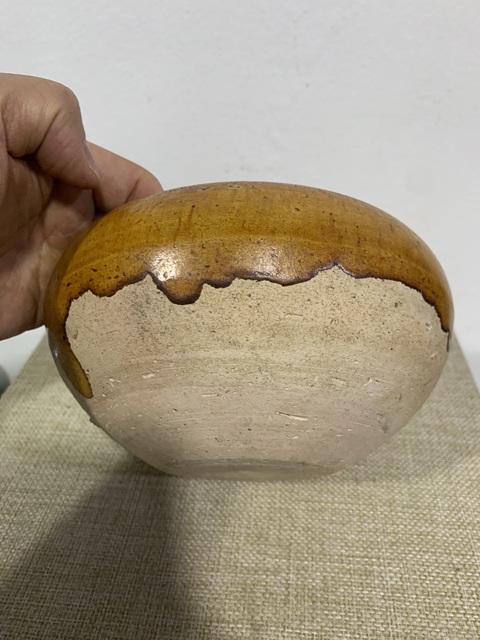 古玩陶瓷黃釉缽拍賣，當(dāng)前價格20000元