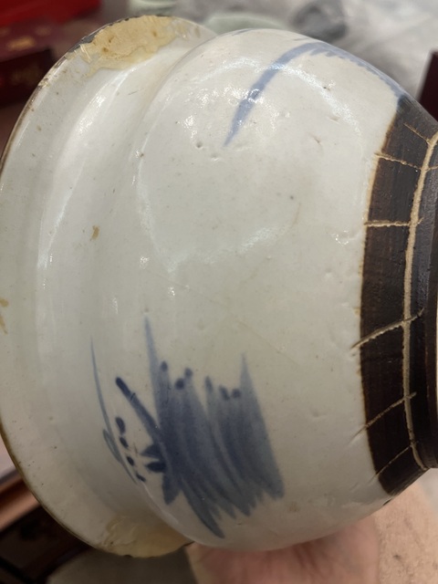古玩陶瓷青花鐵銹釉山水紋香爐拍賣,當前價格600元