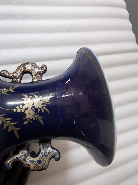 古玩陶瓷晚清雙耳尊真品鑒賞圖