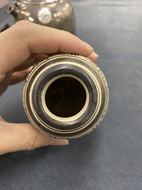 古玩雜項瓶真品鑒賞圖