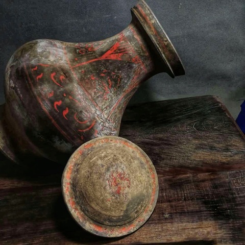 古玩陶瓷漢代彩繪盤口陶瓶真品鑒賞圖