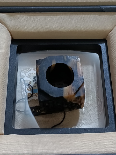 古玩玉器戰國地方玉雕“勾連紋琮”拍賣,當前價格3280元