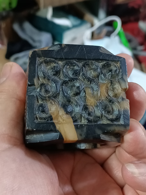 古玩玉器戰國地方玉雕“勾連紋琮”拍賣,當前價格3280元