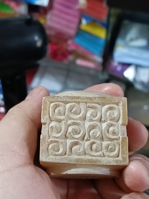 古玩玉器戰國地方玉雕“谷紋琮”拍賣，當前價格2800元