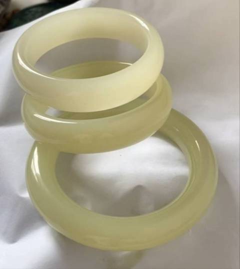 古玩玉器扁鐲子真品鑒賞圖
