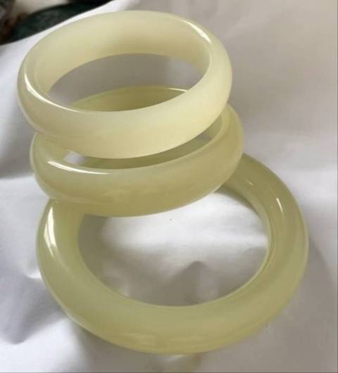 古玩玉器扁鐲子真品鑒賞圖