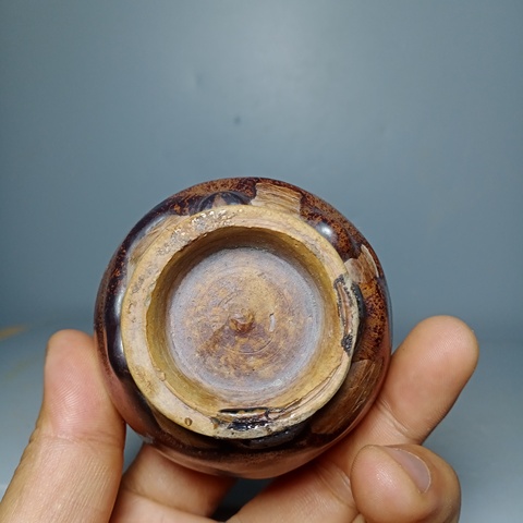 古玩陶瓷茶盞真品鑒賞圖