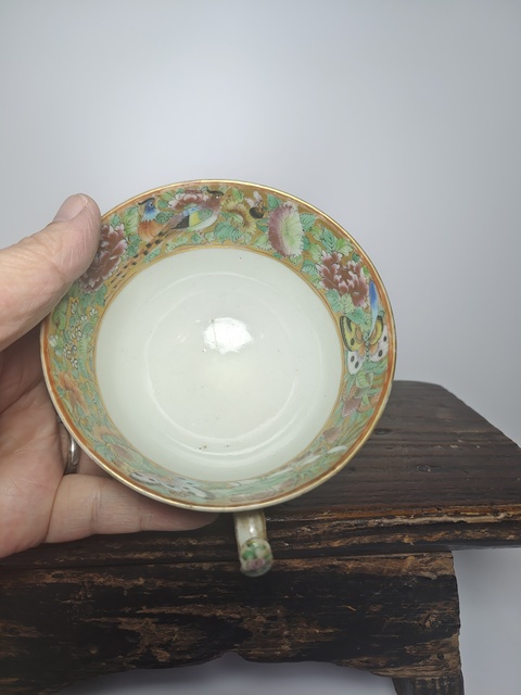 古玩陶瓷清中期廣彩人物杯碟套拍賣，當(dāng)前價(jià)格3600元