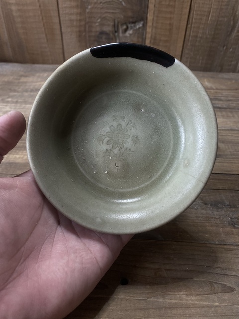 古玩陶瓷龍泉青瓷盤拍賣,當前價格580元