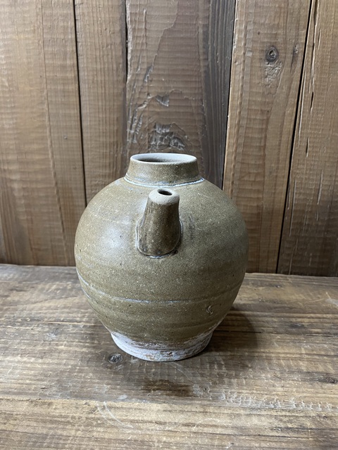古玩陶瓷五代十國青釉窯變執(zhí)壺拍賣，當前價格880元