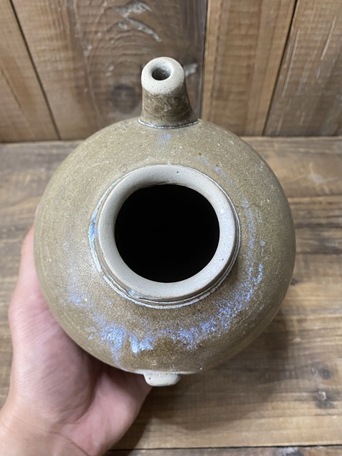 古玩陶瓷五代十國青釉窯變執(zhí)壺拍賣，當前價格880元