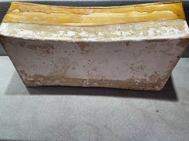 古玩陶瓷遼三彩·花卉枕真品鑒賞圖