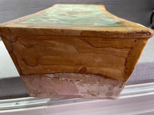 古玩陶瓷遼三彩·花卉枕真品鑒賞圖