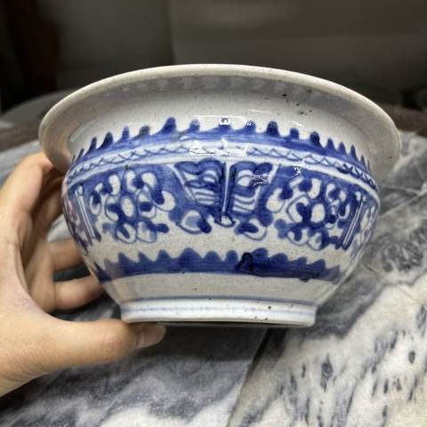 古玩陶瓷夔龍紋青花香爐真品鑒賞圖
