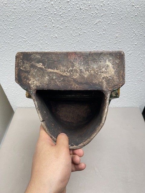 古玩陶瓷素三彩菩薩造像真品鑒賞圖