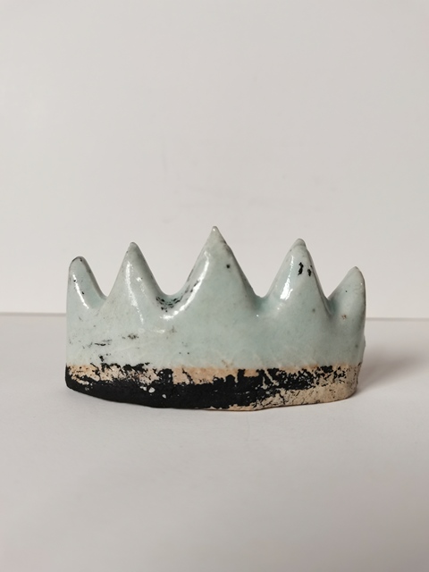 古玩陶瓷豆青釉筆架山拍賣,當(dāng)前價(jià)格0元